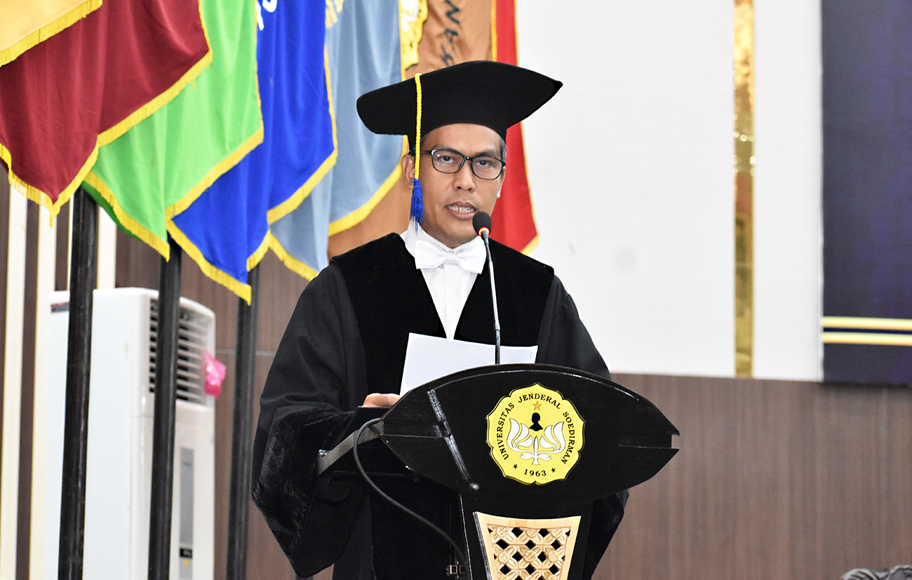 Pecah Telor, Profesor Pertama Jurusan Kimia !